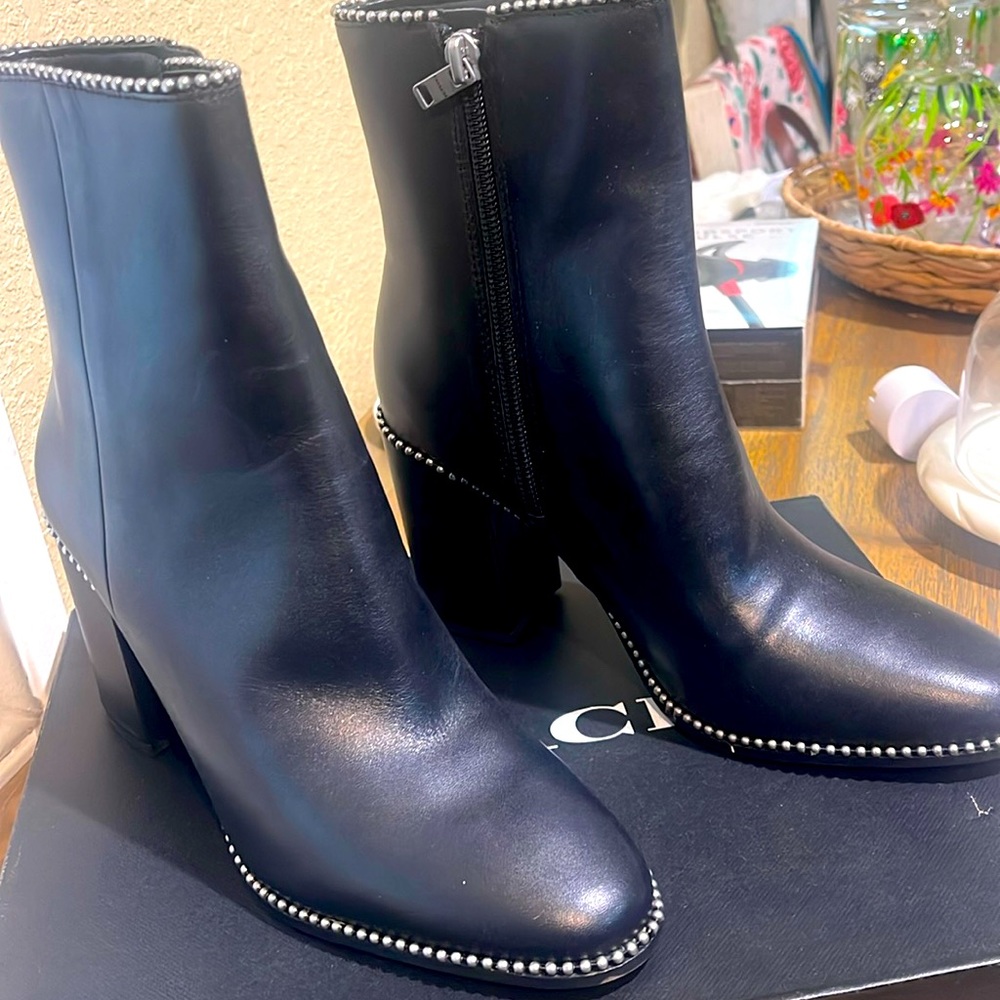 Coach Drea Bead butter boot size 6.5